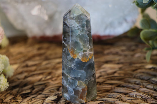 Regenboog fluoriet Obelisk